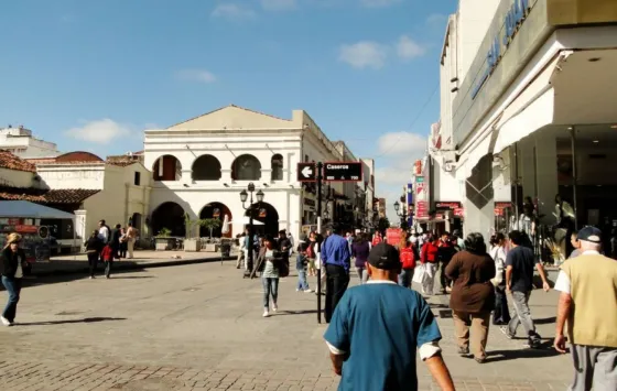 ¿Cómo funcionará el comercio mañana feriado?