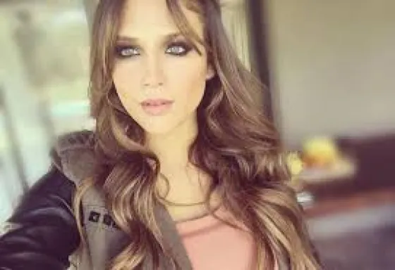 Muy sexy, Barbie Vélez la rompe en las redes