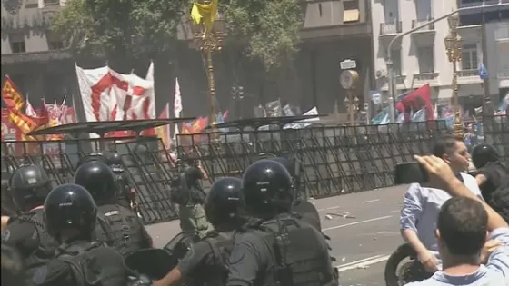 Graves incidentes en el ingreso al Congreso Nacional