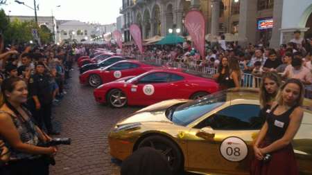 Las Ferraris visitaron Salta
