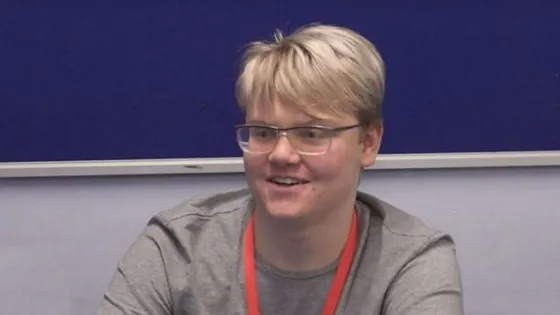 Estudiante de 17 años corrige un error a la NASA