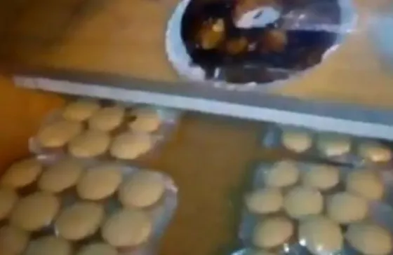 Fue a comprar pan y mirá lo que había en el mostrador