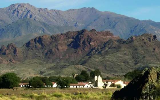 San Carlos y Molinos en manos extranjeras