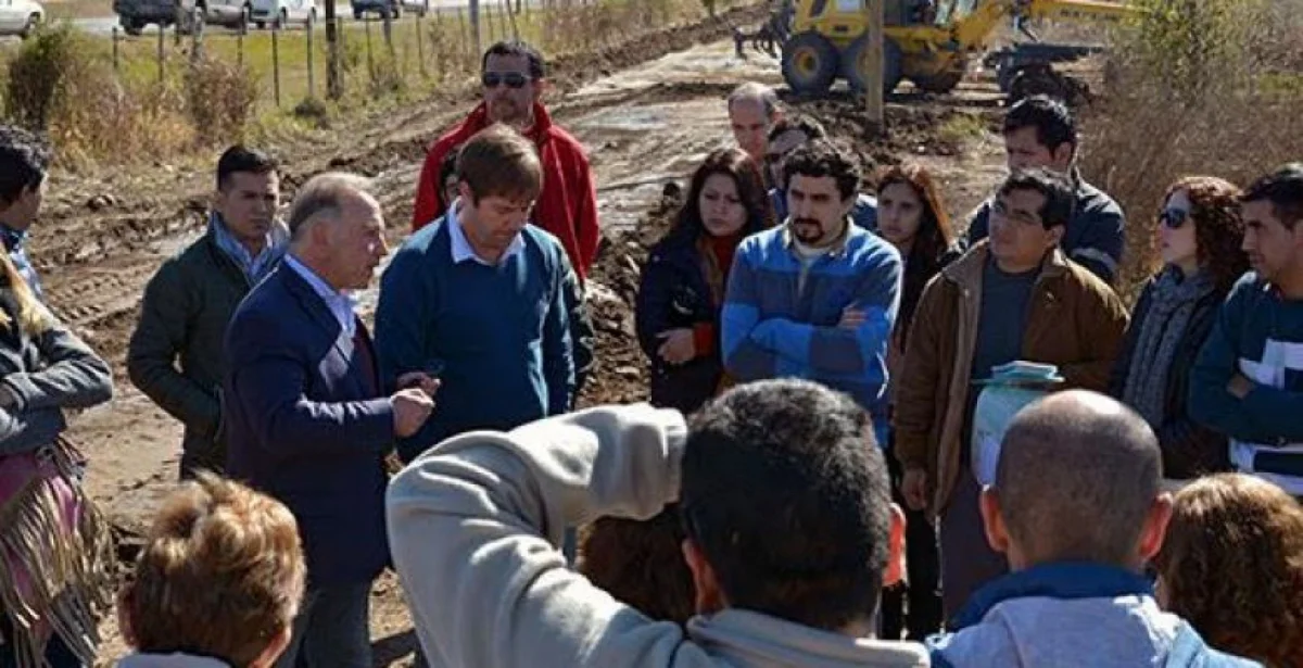 Beneficiarios de Pereyra Rozas en reunión con funcionarios