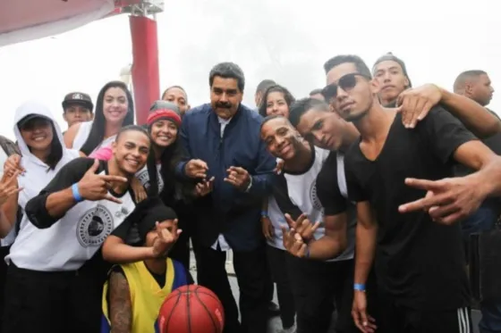 Maduro "bailando" rap en plena crisis venezolana. Video