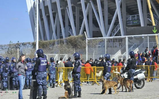 Ya hay listado de hinchas que no podrán ingresar a los estadios de fútbol por dos años