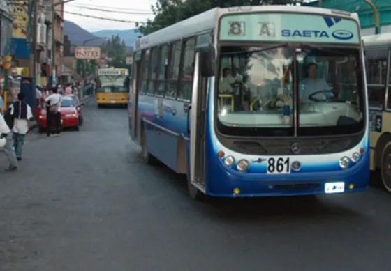 “La AMT y el Ente Regulador son organismos deficientes”