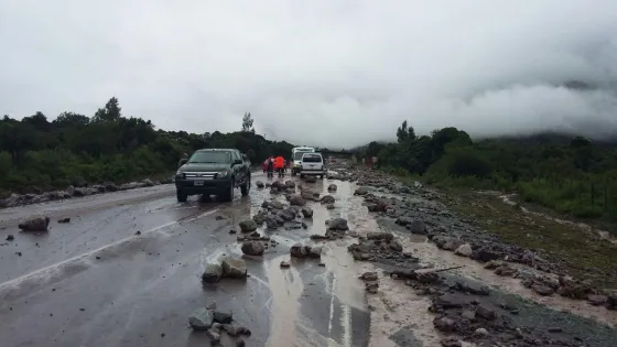Un nuevo derrumbe cortó la ruta 9