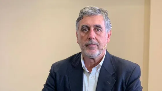 Solá disparó contra sus contrincantes a senadores: "mienten con promesas falsas"