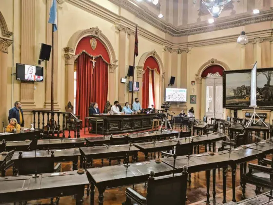 Por un brote de COVID, Diputados no sesionarán hoy