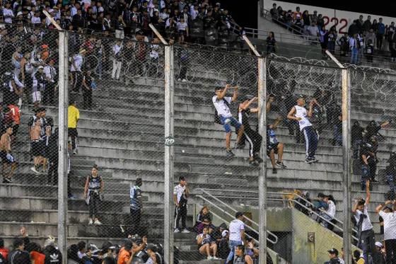 Tras el escándalo entre sus barras, Central Norte jugará sin su público por 6 meses