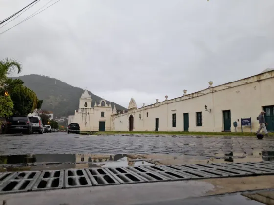 Salta tendrá un día fresco con fuertes vientos y llovizna