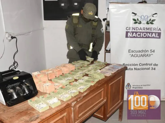 Tenía en su vehículo más de $5 millones de pesos y no los pudo justificar