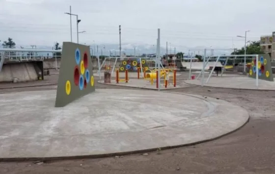No aprenden más: vandalizaron un parque en zona sur que nisiquiera fue inaugurado