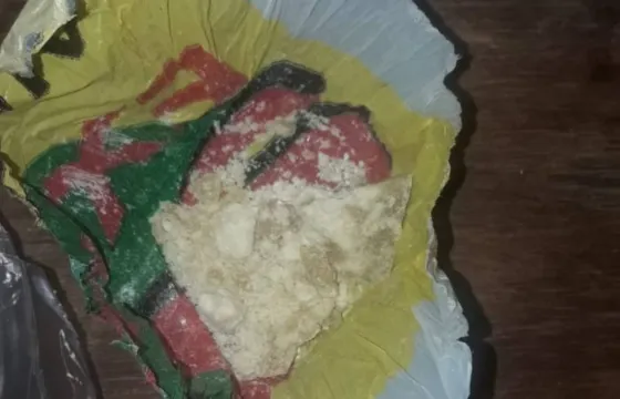 Detuvieron a dos hermanos con 1500 dosis de paco, marihuana y un arma calibre 22