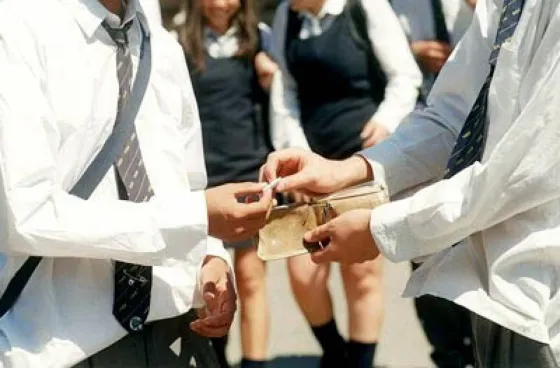 Alumno vendía droga en una escuela salteña