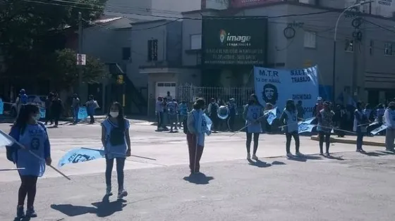 Caos en el centro de la ciudad por los piquetes