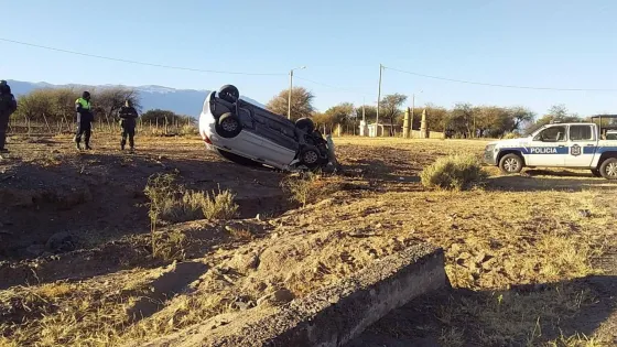 Volcaron cerca de Cafayate con más de 16 kilos de cocaína