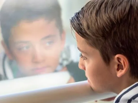 La obra social Nobis dejaría sin tratamiento a niño con asperger