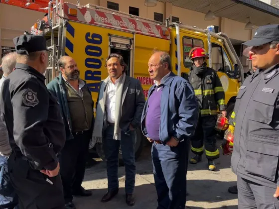 Los comerciantes afectados por el incendio recibirán subsidios de la Provincia