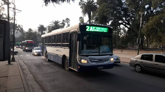 Así será el servicio de colectivos por el feriado nacional del 17 de junio