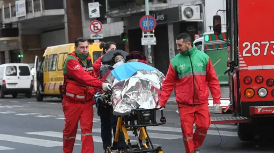 El incendio en Recoleta se habría originado por la batería de un monopatín