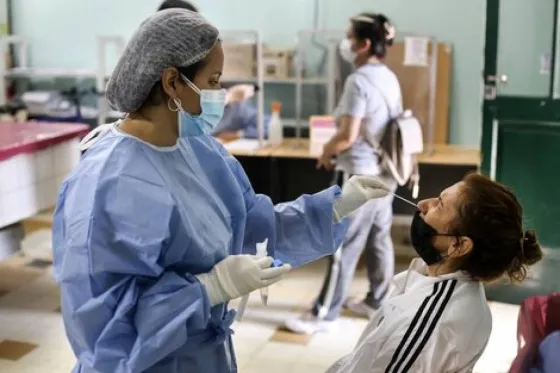 Argentina sumó cinco semanas consecutivas de aumentos de casos de Covid