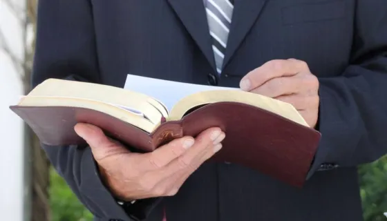 Continúa el juicio contra cuatro miembros de un culto evangélico por abuso sexual