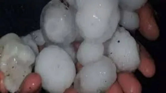 El granizo sorprendió a Rosario de la Frontera