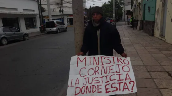 Ex policía denuncia que fue destituido injustamente: "Haré huelga de hambre"