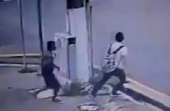 Un detenido por apuñalar a un adolescente para robarle la mochila