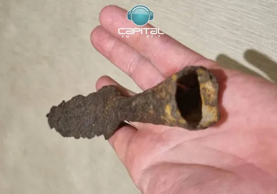 Salteñó encontró una punta de lanza histórica y el museo no la quiere recibir