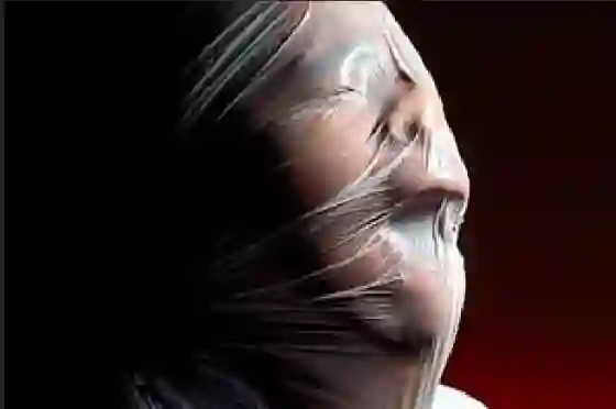 Policías secuestraron y latigaron a tres hombres por robar una vaca