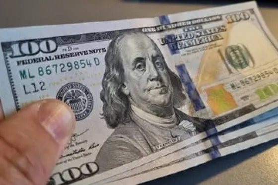 A cuánto cotiza este miércoles 4 de enero el dólar
