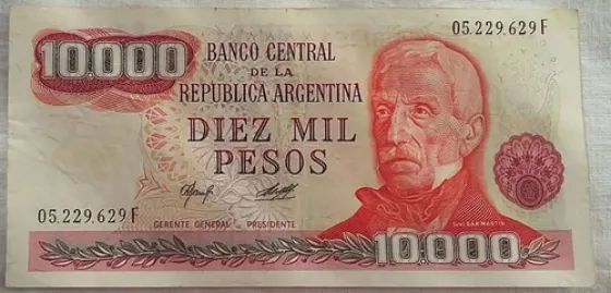 En caso de entrar en circulación, el billete de $10000 ya estaría devaluado
