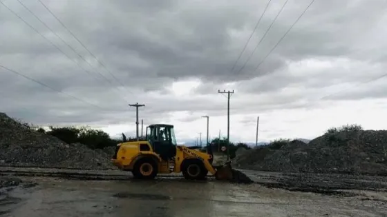 Cortes en la ruta 40 por la crecida del río San Antonio
