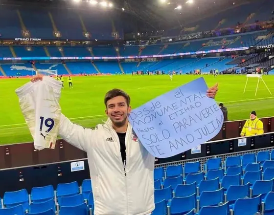 El peculiar regalo de Julián Álvarez para un hincha