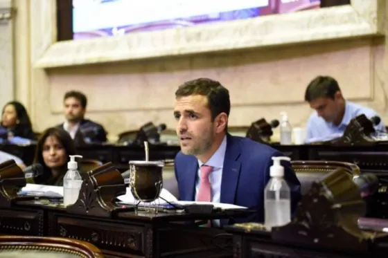 Emiliano Estrada: “Buscamos una nueva mayoría para Salta”