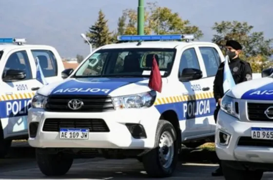 Entregarán móviles a la Policía y al Servicio Penitenciario