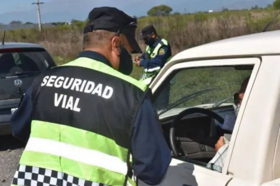 La Policía detectó y multó a más de 200 conductores alcoholizados