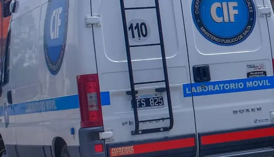 Investigan la muerte de una mujer y la agresión a sus hijos en Solidaridad