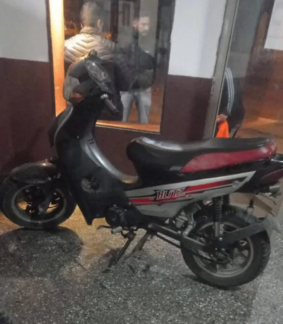La Policía detuvo a un motochorro en zona céntrica de la ciudad
