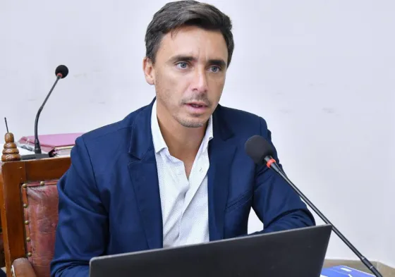 Kripper: “no se puede destacar nada de la gestión de Bettina”