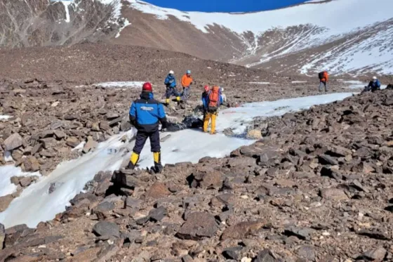 Cachi: Finalizó el operativo de rescate del cuerpo sin vida del guardaparques que se accidentó