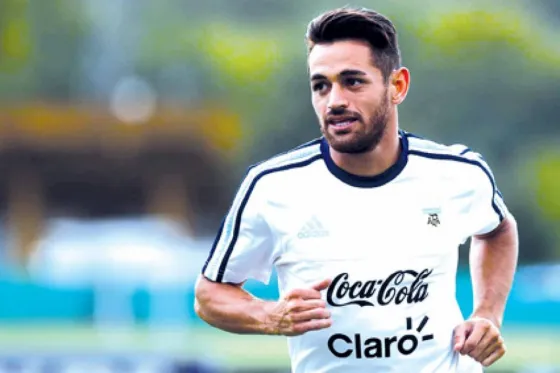 Lautaro Acosta no fue citado en Lanús tras ser denunciado por violencia de género