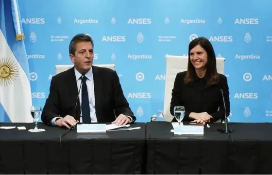 Se anunció un aumento del 23,29% para los jubilados y un bono por tres meses