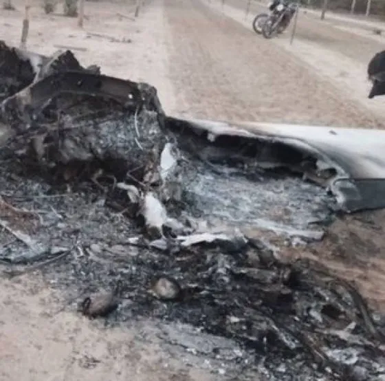 Investigan el incendio de una avioneta narco que cayó en el chaco salteño