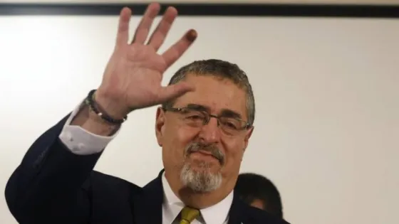 El progresista Bernardo Arévalo ganó la segunda vuelta en Guatemala