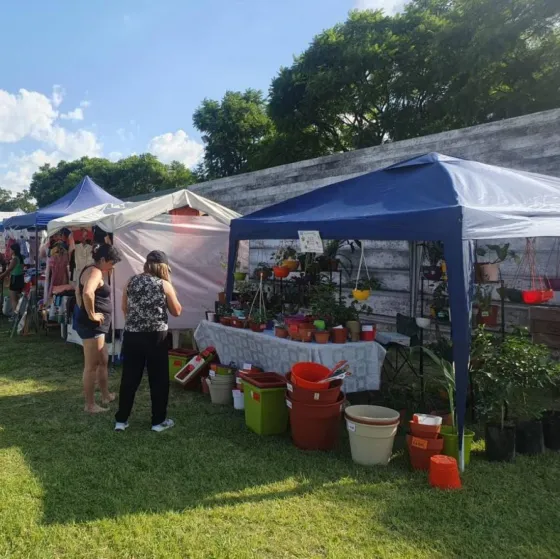 Comienza la instalación de feriantes en el Campo de la Cruz