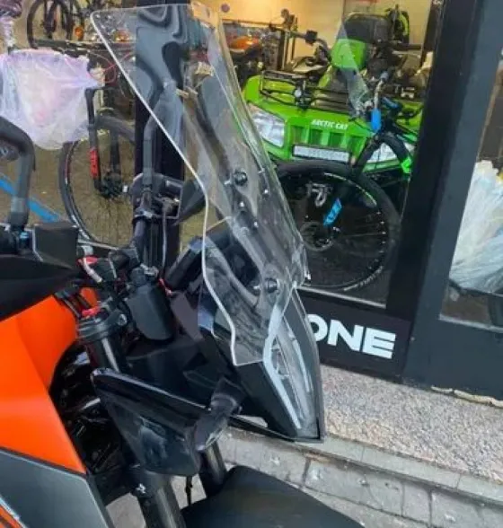 Acusados de sustraer una motocicleta en las inmediaciones de un boliche